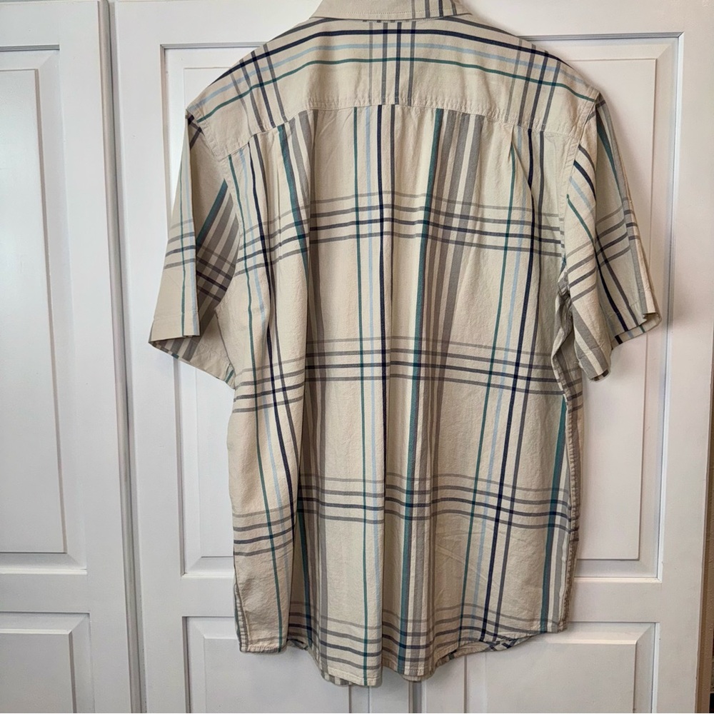 Carhartt Cream and Blue Casual Short Sleeve- Button Down-‎ Loose Fit- Size Large - Picture 3 of 10